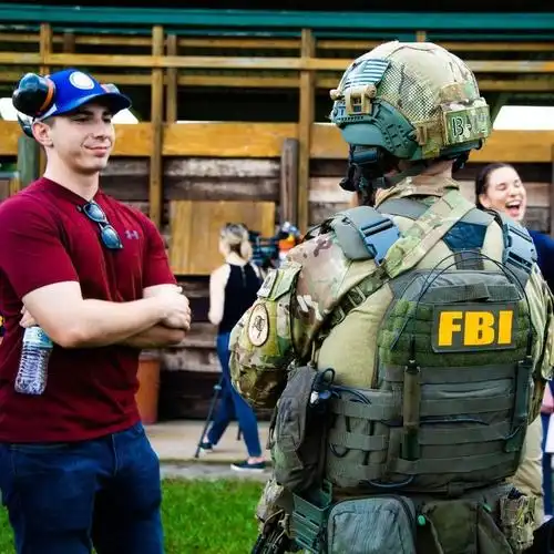 fbi图集美国大片里这个单位总是各种刷存在感