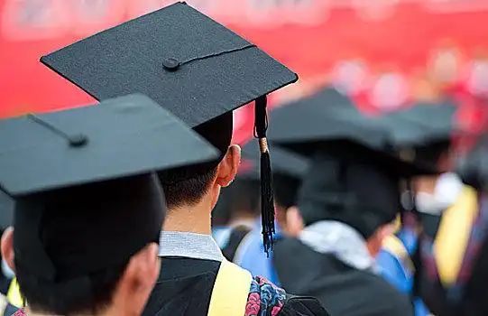 背影,毕业生,毕业典礼