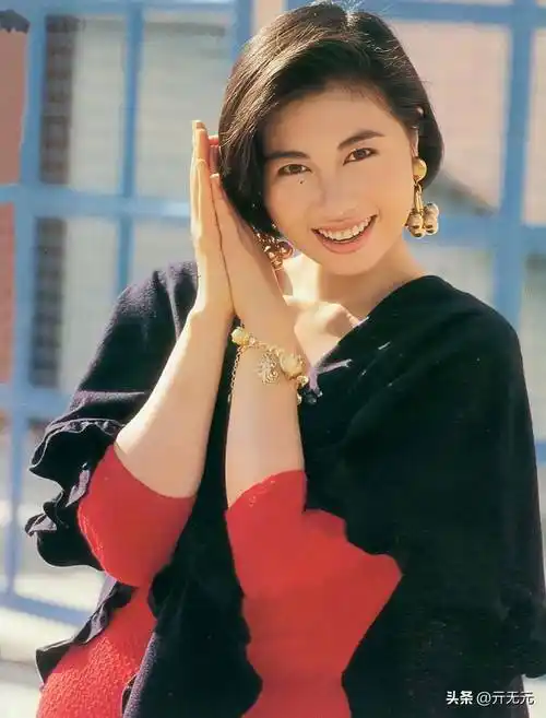 历届港姐盘点,李嘉欣最美,胡杏儿人生赢家,袁咏仪好牌打的稀烂_亚军