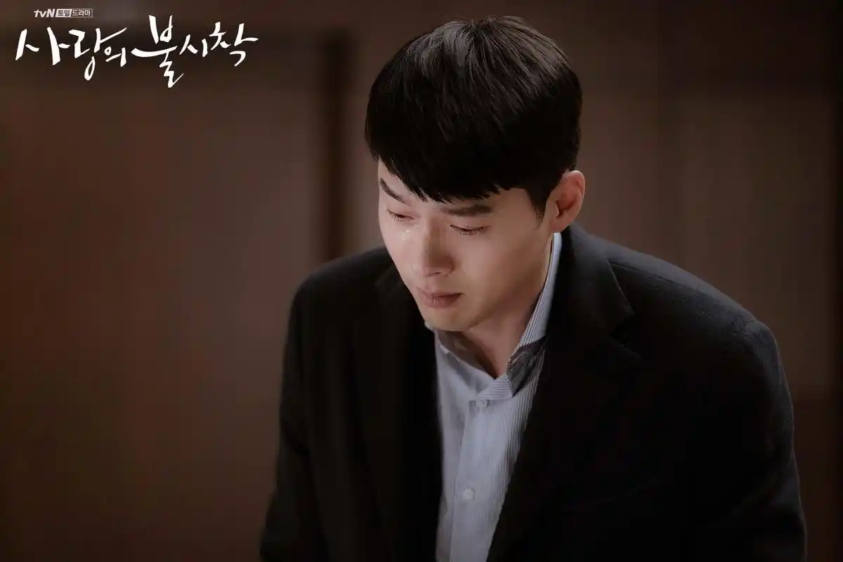 玄彬《爱的迫降》从浪漫感情到酷炫动作戏 粉丝直呼:太帅受不了啦