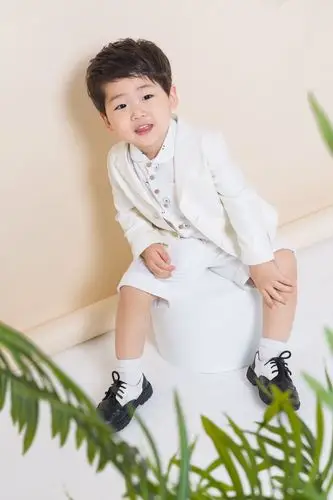 祝可爱的峻初两周岁生日快乐