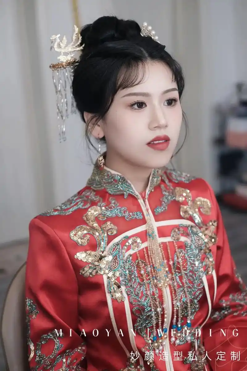 古典的含蓄美 整体减龄又温柔|秀禾造型.miaoyan·we - 抖音