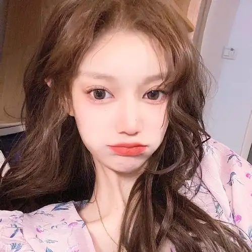 2020最好看的新版微信漂亮女生头像