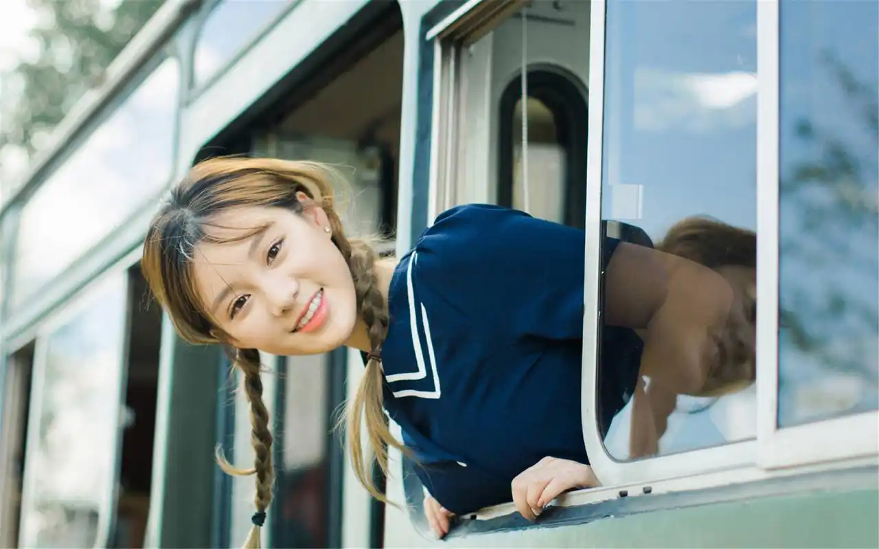 日系萌妹可爱双马尾清新写真高清壁纸图片(二)