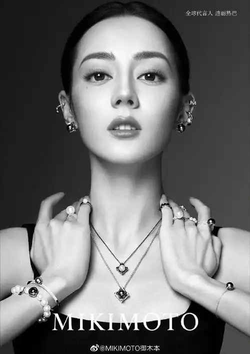 迪丽热巴ins点赞##女顶流之争