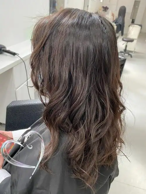 英国曼城理发曼城理发数码烫烫发