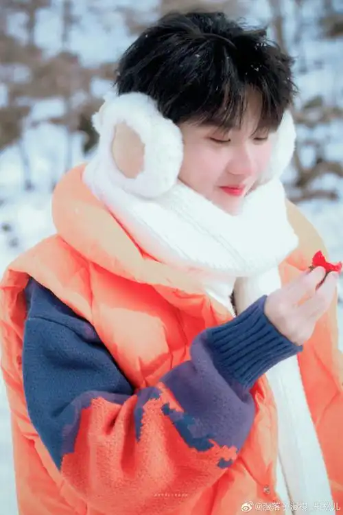 马嘉祺图片##马嘉祺侧脸