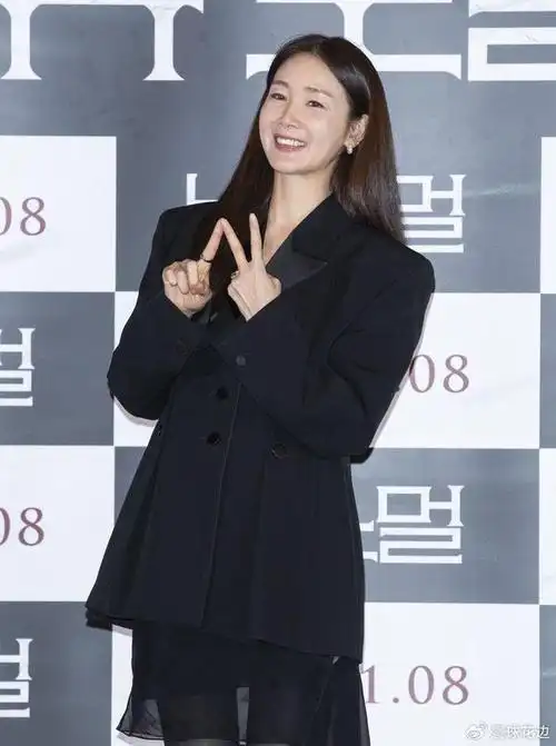 高清未p照0瑕疵崔智友48岁状态超好谈女儿长相美貌还比不上我