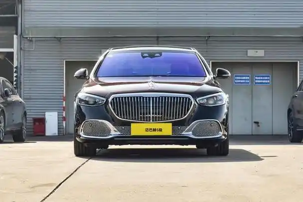 新款奔驰迈巴赫s级上市,配置/售价微调,售价46.