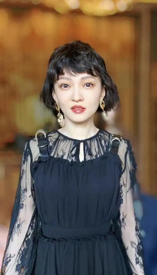 果冻肌麻花辫37岁的张韶涵怎么还能拥有18岁的逆龄神颜