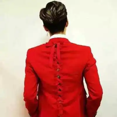 【图】权志龙背影图展示 展现了他更加霸气