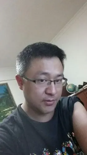 40岁男人生活照