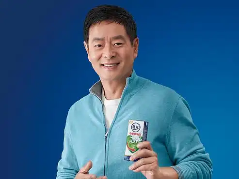 伊利舒化奶代言 濮存昕