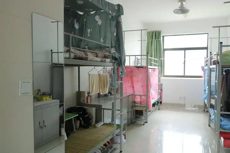 宿迁分校开展教职工宿舍卫生安全大检查活动