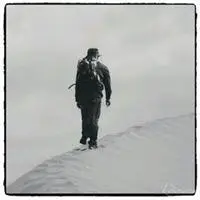 沧桑男人背影图片高清【点击鼠标右键下载】