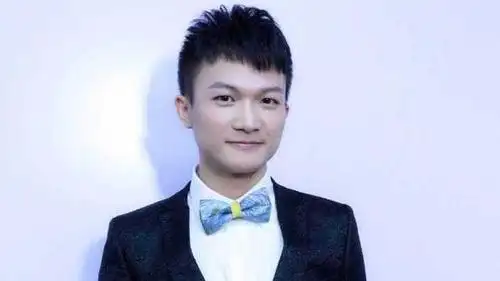 出道六年,周深越长越帅?这两点原因你可能没注意到