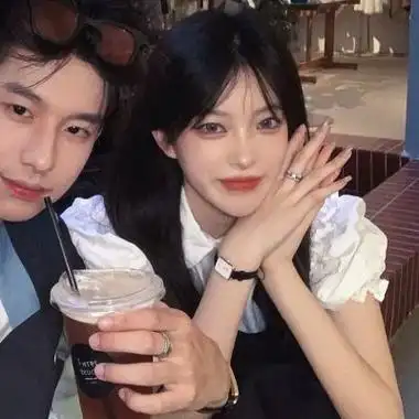 2022年最火爆的情侣头像一人一张真人