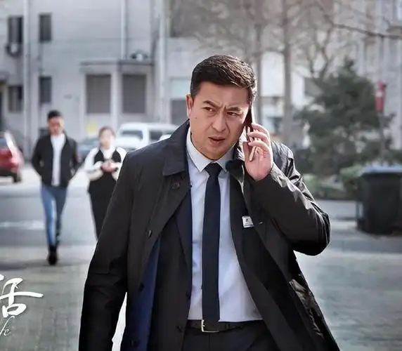 回顾:年轻相貌平平越老越有魅力,这8位男演员被称"叔圈顶流"