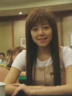 讲真安又琪当年的长相能去拍偶像剧了吧