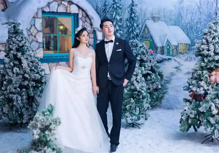 苏达& 朱洁结婚请柬