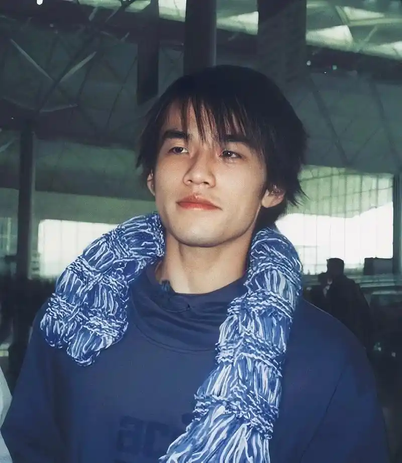 早期的周杰伦照片.#创作灵感 #jaychou #周杰伦 - 抖音