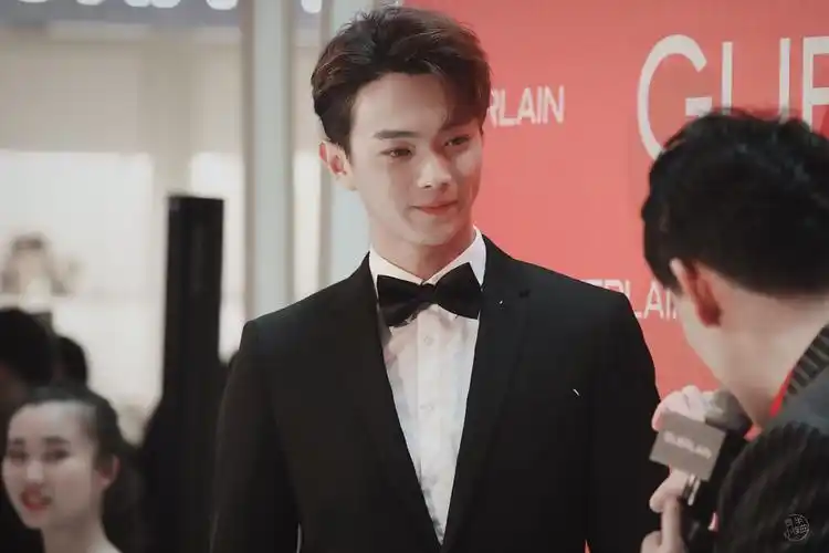 许凯- 堆糖,美图壁纸兴趣社区