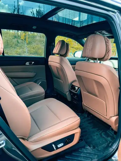 聊聊理想one乘坐空间