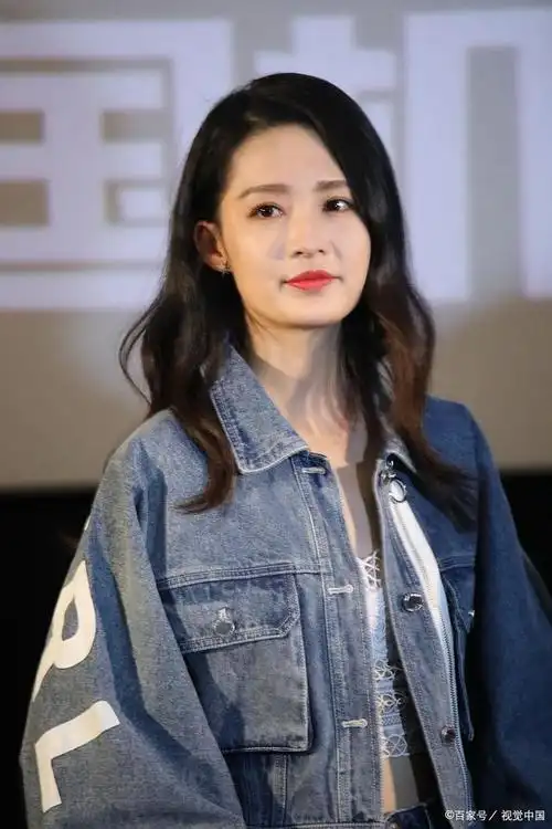 李沁张艺兴恋情曝光?真真假假?