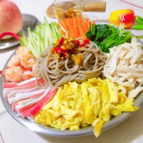 二伏吃面啦9067#面条的花式做法  #凉拌面  #美食日常  #我的美食