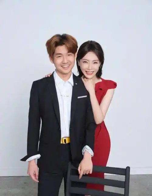 时光荏苒,陈数嫁给赵胤胤已经十余年,两人却未有自己的爱情结晶,陈数