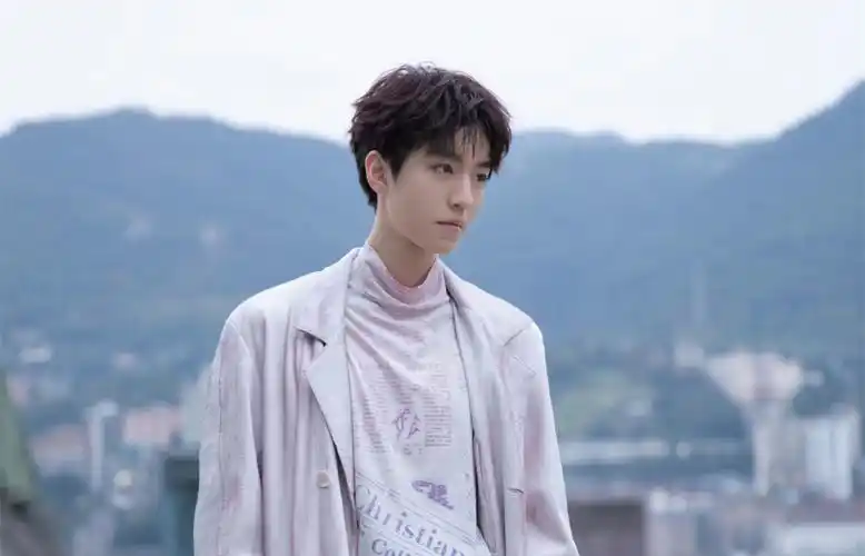 的王俊凯由小琴编辑整理,是 明星图片中的原创作品,发表于2020-03-09