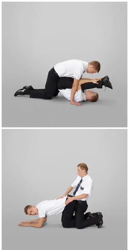 有各种各样的姿势去尝试,也可以自主创造一些适合彼此的动作或方式,性