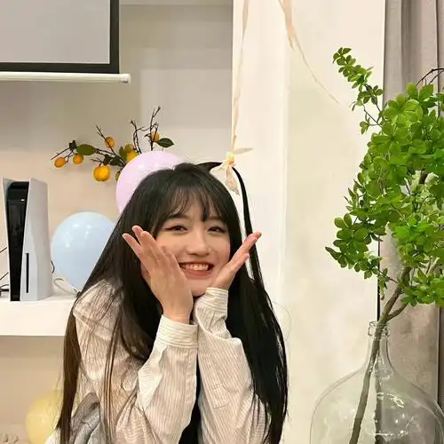 费沁源#费沁源  #费沁源头像