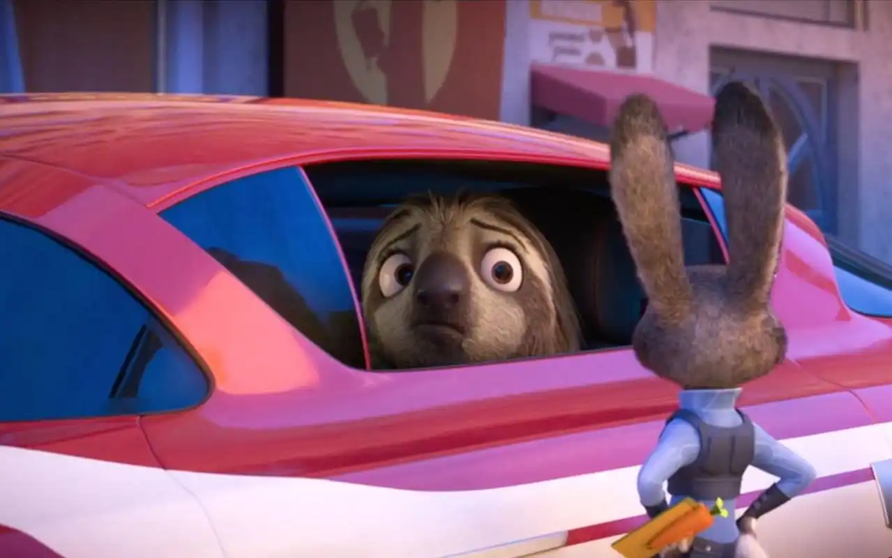 经典不朽-疯狂动物城-当公务员的树懒闪电