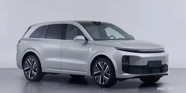 理想l6震撼亮相中型suv巅峰之作性能升级引爆期待