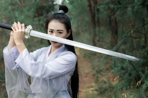 愿历尽千帆,归来仍少年.是什么意思