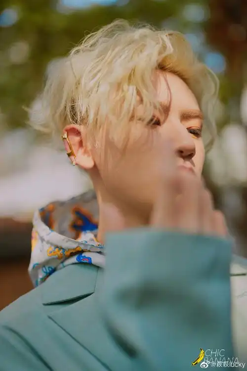 小鬼special live show##小鬼王琳凯巴黎欧莱雅面膜代言人