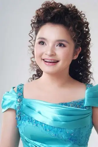 誉满神州的十位湖南籍女民族歌唱家