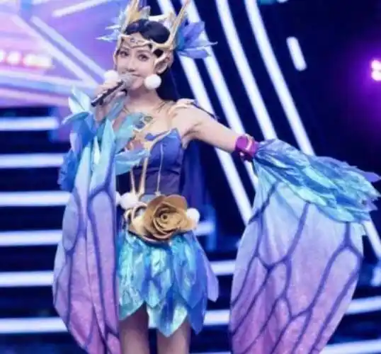 原创原创歌红人糊弦子遭潘玮柏嫌靠不得不爱走红因情商被嘲