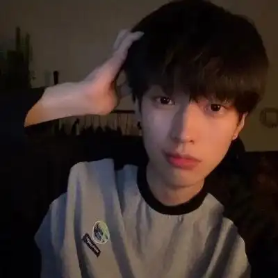 高清好看的无水印超帅真人男头图片