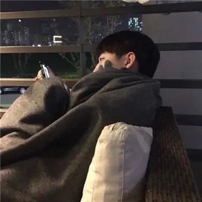 男生头像2019小清新有意境头像大全 推开你的那一刻我不快乐