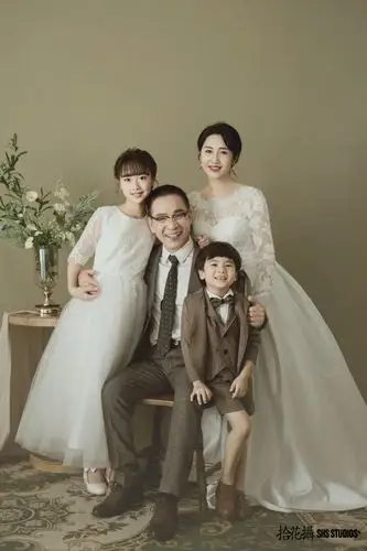 在一起的全家福