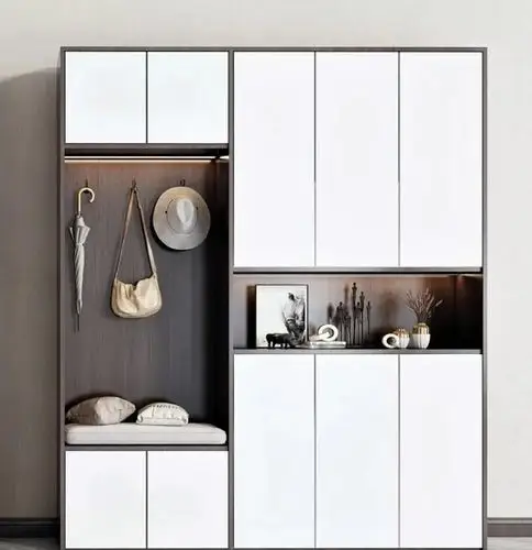 而且每家每户都需要,不过每家的户型不同,导致鞋柜的做法有各种各样