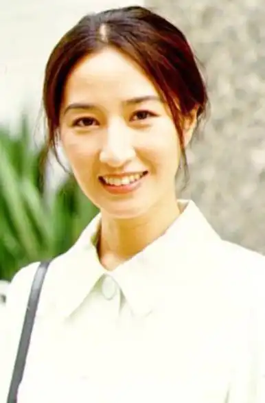 关咏荷惊艳写真,关咏荷年轻时最漂亮的照片