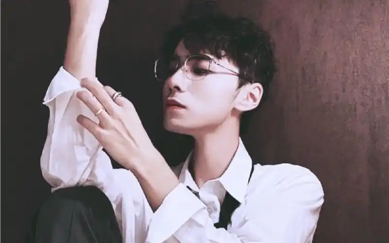 【续续点灯|危险派对】每一个cv唱歌就会有一个老赵被拉踩