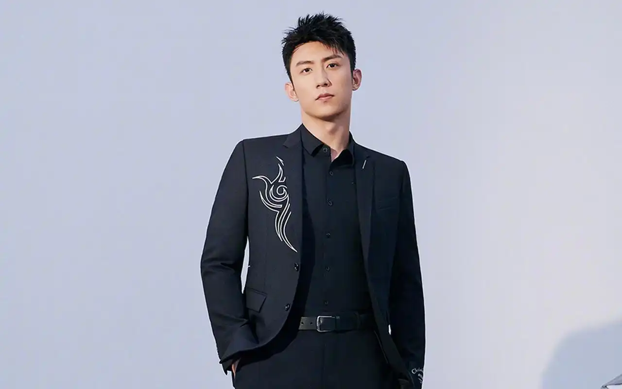 黄景瑜帅气写真图片桌面壁纸高清大图预览1920x1200_大陆明星下载_美