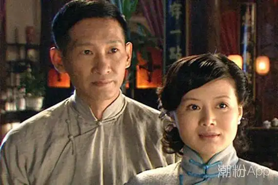 王劲松老婆是何佳媛吗 近几年他都演了什么剧