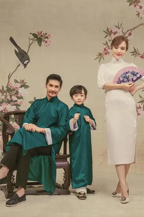 一张全家福,合家团圆梦 欢乐聚瞬间,家和万事