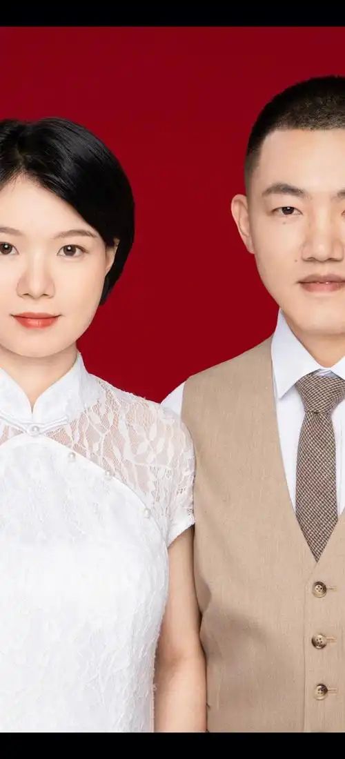 天真蓝结婚登记照