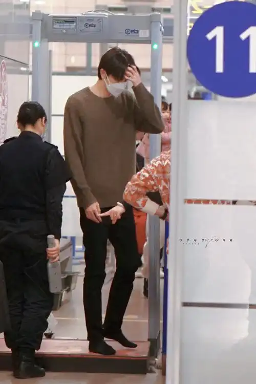 林一别对我动心